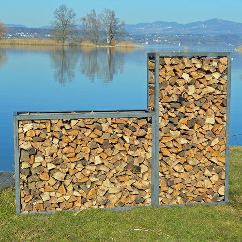 Holzscheitrahmen Stahl